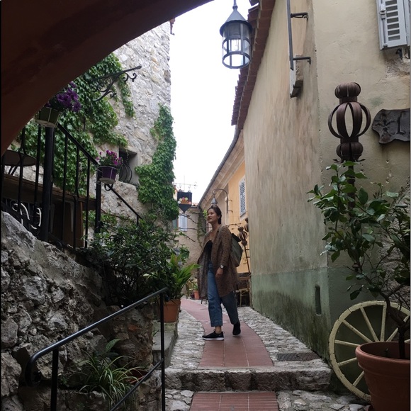 Meet your Posher, S B - Picture 1 of 3